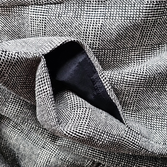 CHRISTIAN DIOR Suit - Picture 13 of 14